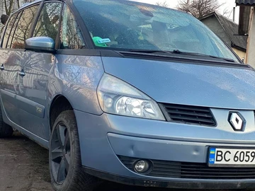Авто Renault 4 2005 № 8105052