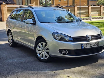 Авто Volkswagen Golf 2011 № 8105054
