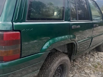 Авто Jeep Cherokee 1997 № 8105063