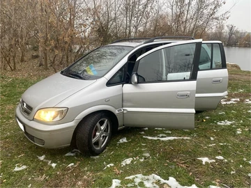 Авто Opel Zafira 2005 № 8105151