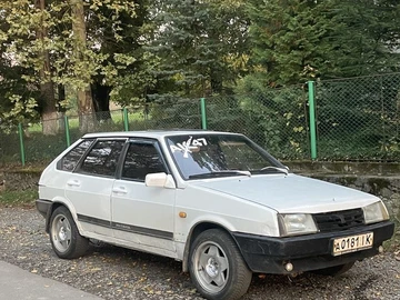 Авто ВАЗ 2109 1998 № 8105161