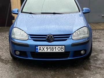 Авто Volkswagen Golf 2003 № 8105282