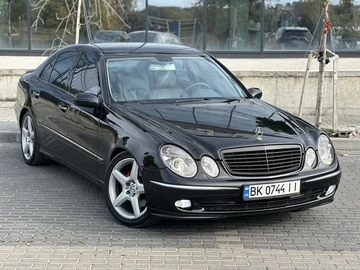 Авто Mercedes E Серия 2002 № 8105291