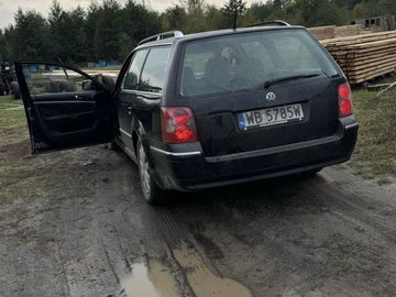 Авто Volkswagen Passat Variant 2003 № 8105413