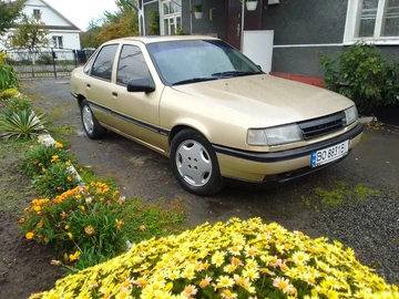 Авто Opel Vectra 1992 № 8105454