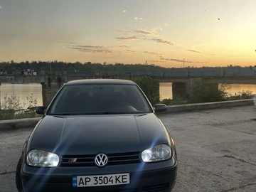 Авто Volkswagen Golf 1998 № 8105578