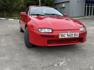 Авто Mazda 323 1995 № 8105590
