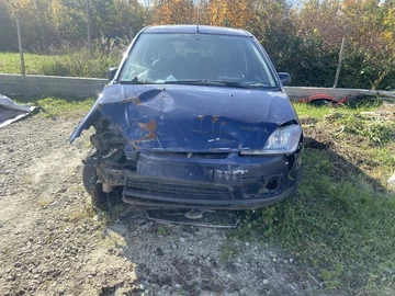 Авто Ford C-Max 2004 № 8105768