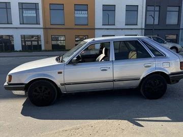 Авто Mazda 323 1987 № 8105778