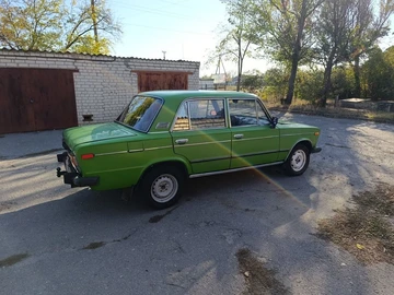 Авто ВАЗ 2106 1982 № 8105780
