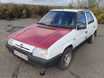 Авто Skoda Favorit 1993 № 8105818