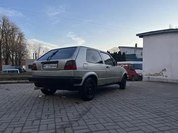 Авто Volkswagen Golf 1987 № 8105848