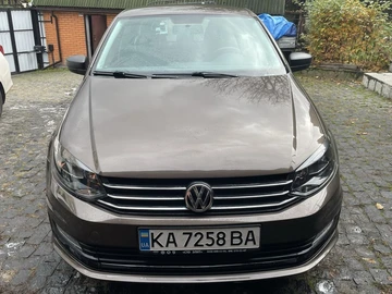 Авто Volkswagen Polo 2015 № 8105888