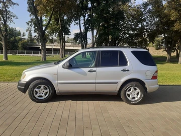 Авто Mercedes 320 1999 № 8106115