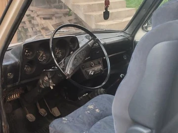 Авто ВАЗ 2121 1989 № 8106139
