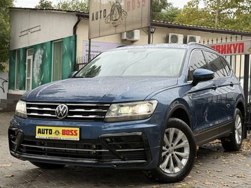 Авто Volkswagen Tiguan 2018 № 8106161
