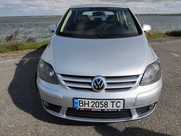 Авто Volkswagen Golf Plus 2006 № 8106245