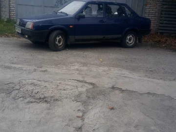 Авто ВАЗ 21099 2004 № 8106264