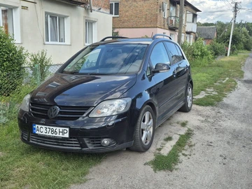 Авто Volkswagen Golf Plus 2008 № 8106266