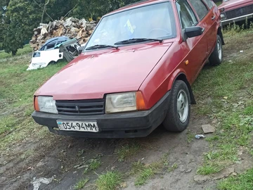 Авто ВАЗ 2109 1989 № 8106276