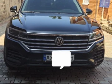 Авто Volkswagen Touareg 2019 № 8106326