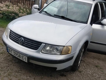 Авто Volkswagen Passat Hatchback 1998 № 8106936