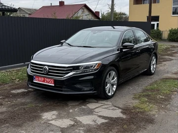 Авто Volkswagen Passat Sedan 2022 № 8107061