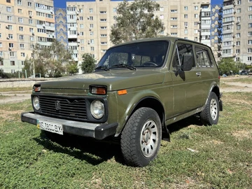 Авто ВАЗ 2121 1989 № 8107109