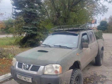 Авто Nissan Navara 2003 № 8107276
