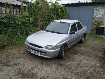 Авто Ford Escort 1998 № 8107329