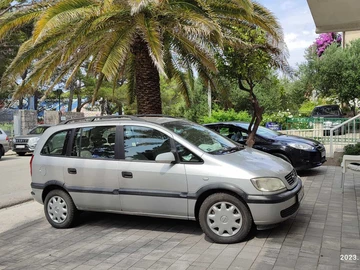 Авто Opel Zafira 1999 № 8107333