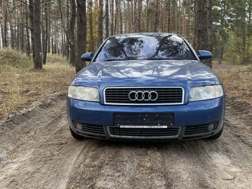 Авто Audi A4 2001 № 8107583
