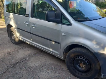 Авто Volkswagen Caddy 2004 № 8107607