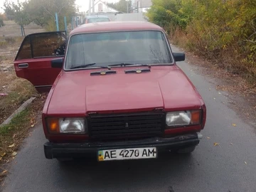 Авто ВАЗ 2107 1990 № 8107612