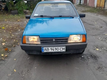 Авто ВАЗ 2109 1990 № 8107633