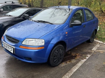 Авто Chevrolet Aveo 2004 № 8107660