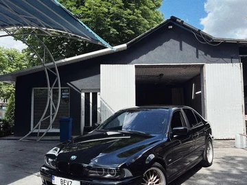 Авто BMW 5 Серия 2002 № 8107690