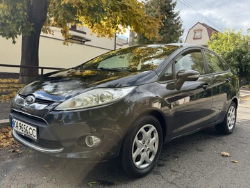 Авто Ford Fiesta 2012 № 8107733