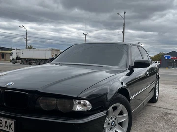 Авто BMW 7 Серия 2001 № 8108101