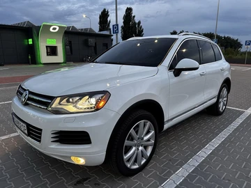 Авто Volkswagen Touareg 2014 № 8108119