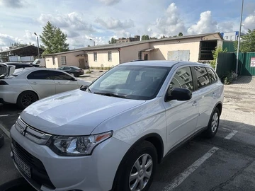 Авто Mitsubishi Outlander 2014 № 8108152