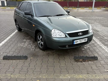 Авто ВАЗ 2172 Priora 2009 № 8108247