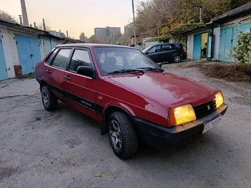 Авто ВАЗ 21099 1997 № 8108309
