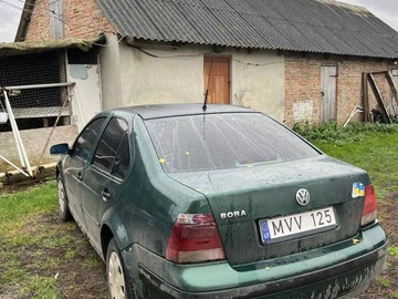 Авто Volkswagen Bora 2001 № 8108470