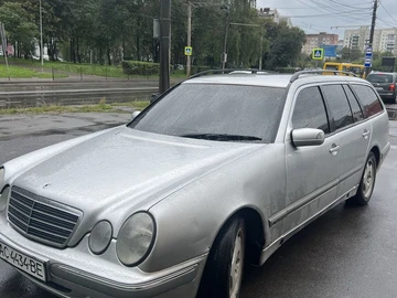 Авто Mercedes E Серия 2000 № 8108471