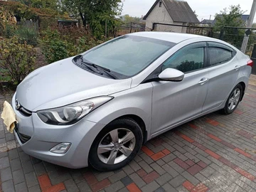 Авто Hyundai Elantra 2013 № 8108505