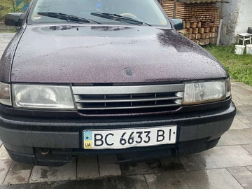 Авто Opel Vectra 1990 № 8108516