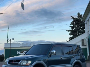 Авто Mitsubishi Pajero 2001 № 8108690