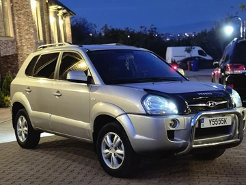 Авто Hyundai Tucson 2009 № 8108700