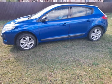 Авто Renault Megane 2011 № 8109015